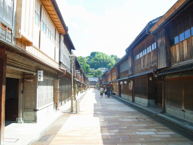 東山ひがし茶屋街
